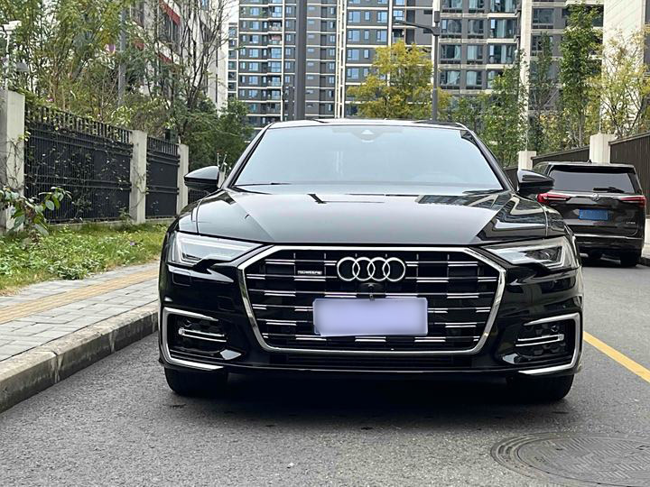 奥迪A6L,自驾长期租车的图片展示