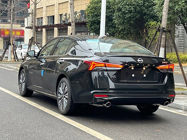 天籁租车，广州轿车租车的图片展示